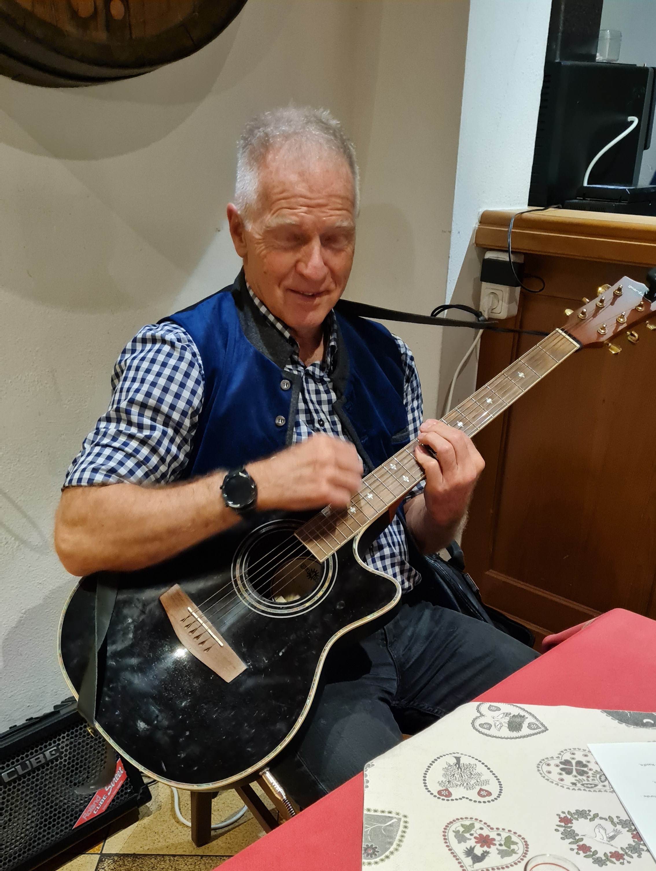 Musikanten freundliches Wirtshaus Musiker 3